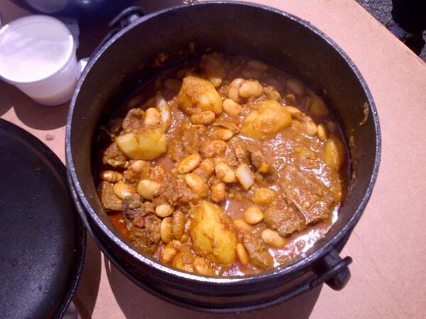 BradMan4RSA's tweet image. #HTKB Mas feet - potted kos : lamb chop curry R20 - Kalk Bay