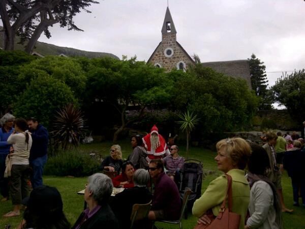 BradMan4RSA's tweet image. #HTKB parish Xmas fete in KalkBay happening now - good food R20 and a show