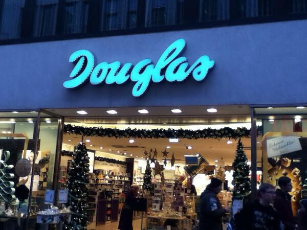 Immi_Gillespie's tweet photo. My favorite shop in Germany! http://t.co/ohwBspvCZy