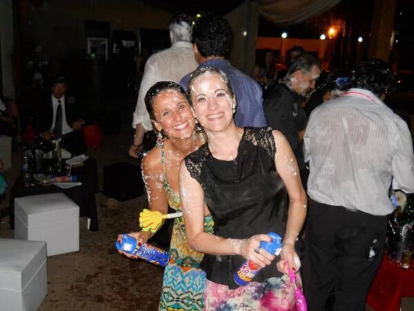 AndruVega2's tweet photo. Hermosa amiga http://t.co/BHagTKtfXi