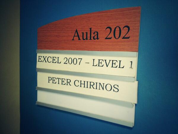 peter_chirinos's tweet image. Listo para empezar #Excel2007 con mi alumnos del @BancodelComercio @NewHorizonsPeru