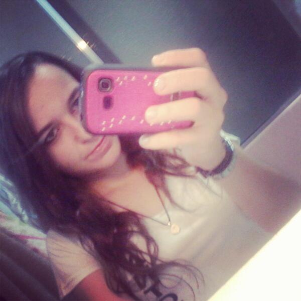 lu_rivelli's tweet photo. Boa tarde minha gente. http://t.co/MTL09lq6IO