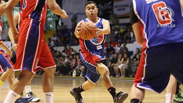 rapplerdotcom's tweet photo. IN PHOTOS: #Fastbreak2 http://t.co/58e47iMfy4 http://t.co/feyZLcQWZS