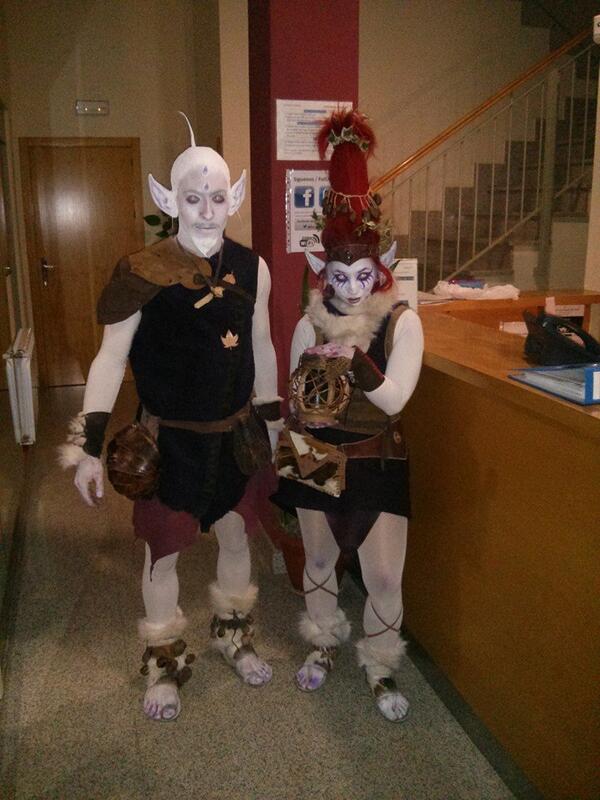 BalconesAzules's tweet image. Malatitsch ayer por la tarde preparados para actuar en el Mercado Medieval de #cartagena