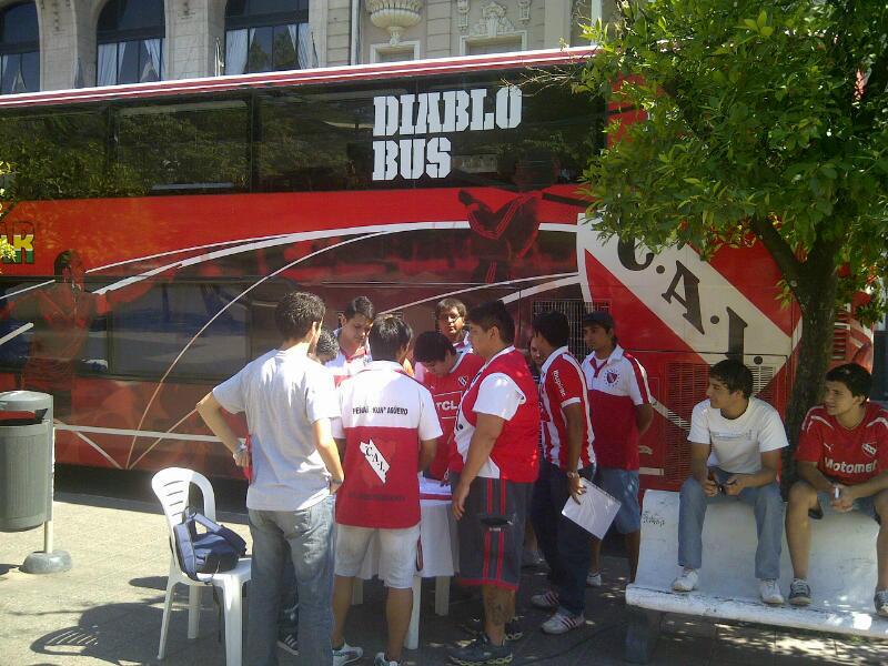 El Diablo Bus en Tucumán