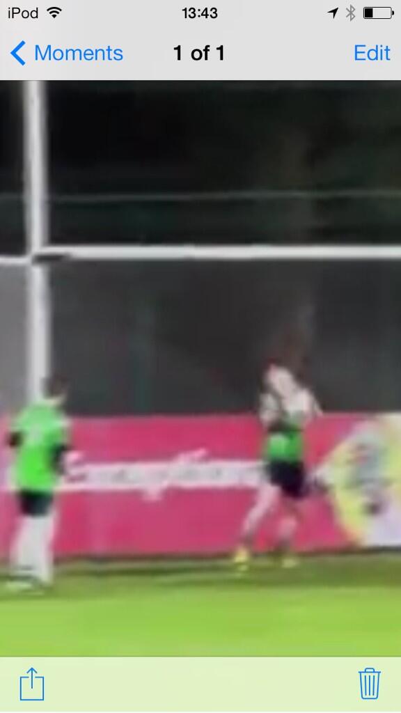 DonallC's tweet photo. Never a goal http://t.co/He5CcPTX98