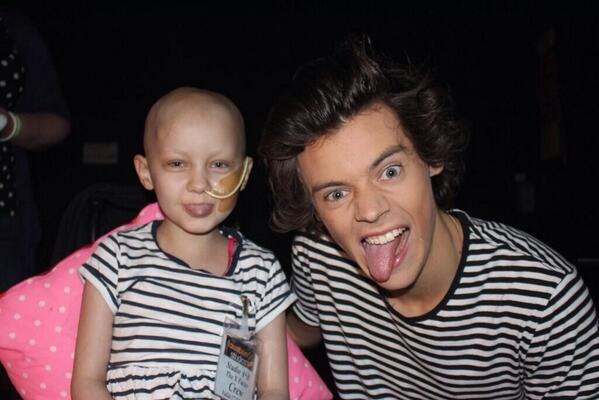 classyzarry's tweet image. Harry's just the sweetest little guy ever

#mtvstars One Direction