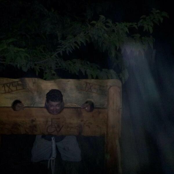 Do you see it?  #nofilter #foundonline #realorfake #paranormal #paranunity #oddityfiles #haunted #ghostly #ghost