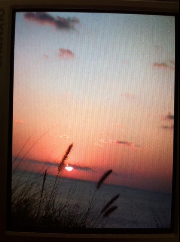 chan_ester's tweet image. Sunset #bali