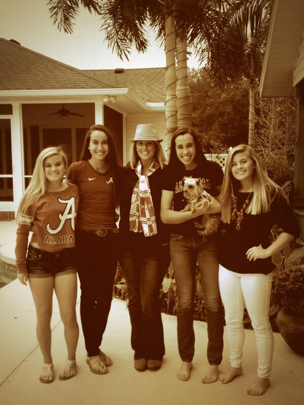 bridgitdaly's tweet image. Bama family