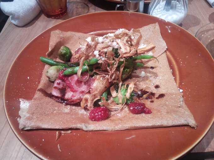 ガレット食べるよ 