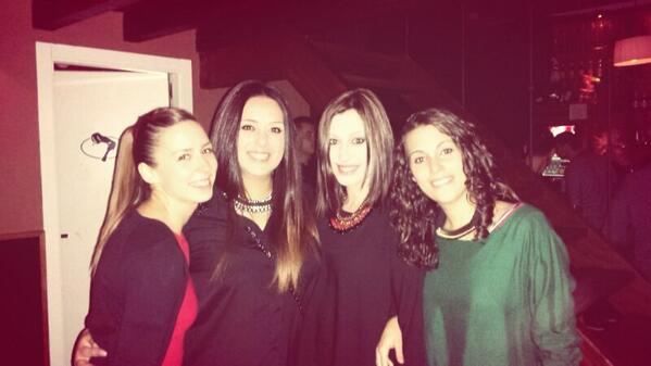 lorena_p_m's tweet photo. Nits com aquestes pinten be!! Molt be!!  @mariacontrigarc @cristineta00 http://t.co/PCIZf1GasK