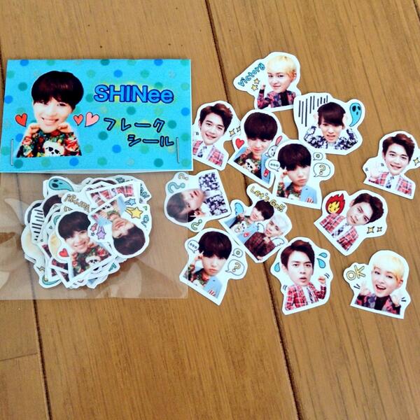 Hana Shineeのフレークシール作ってみました 思っていたより可愛く出来た 自分用に作ったのに袋詰めまでしたのは単なる自己満ですww 欲しいと思ったらrt Http T Co Czzrtperdz Twitter