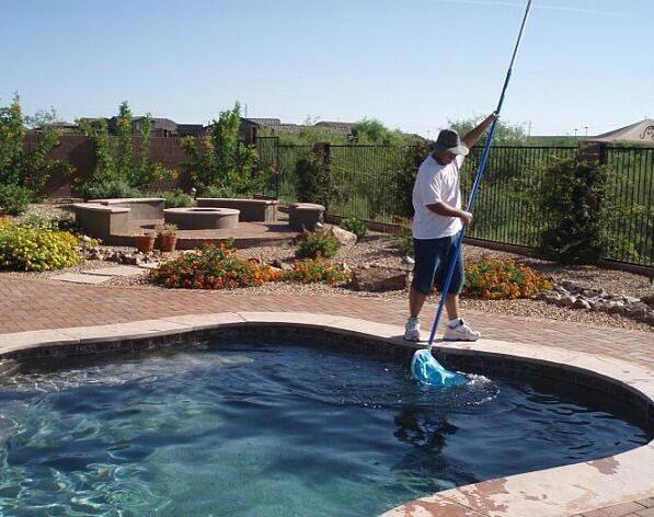 poolworker_ tweet picture
