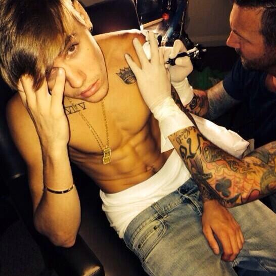 CamPiersonDP's tweet photo. tatted up. http://t.co/nJ1SrTPqpM