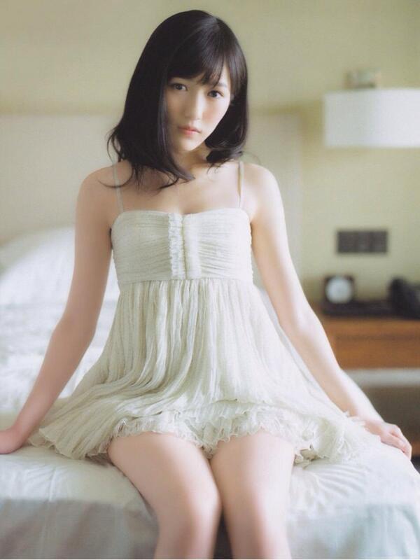 _____M_my's tweet photo. .

 ”  "恋に年の差は関係無い"楢

                 子供扱い為るのは狡い  ”

.

      AKB48  Watanabe Nr

                 ↪︎  RT  ≫  迎え

. http://t.co/0pdWt6AyyQ