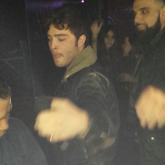 parisinthe1920s's tweet photo. NEW Spotted Ed Westwick - Volta in McAllen TX

aceeee_v's insta
"THE CHUCK BASS #inlove" http://t.co/VVevEyoWCR