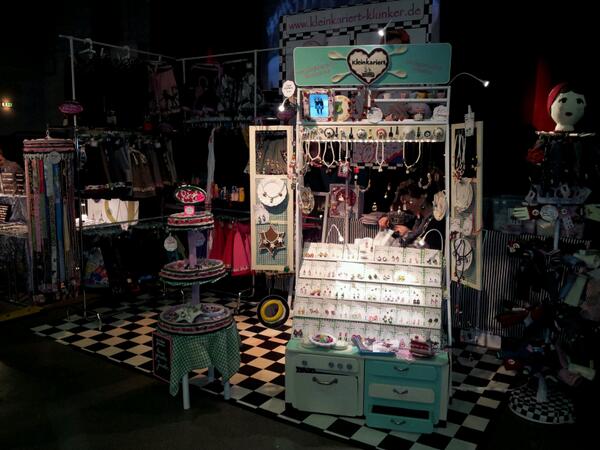 Kommt #Kaufrauschen! Heute den ganzen Tag im #ZAKK in Düsseldorf. Natürlich dabei: #Kleinkariert.