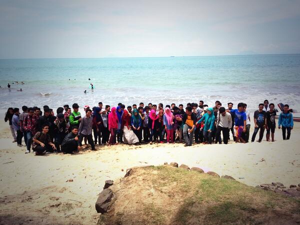 AzkitaridaGraduate20 tweet media