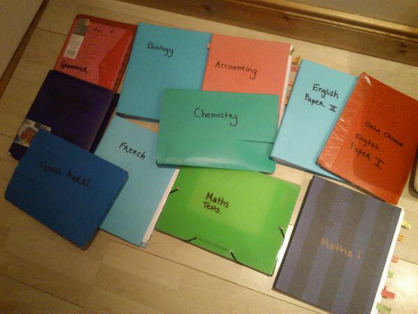 OrlaCro's tweet image. Just spent the last 2 hours sorting these out... Now I feel great #6thYearProblems #OrganisedBetch