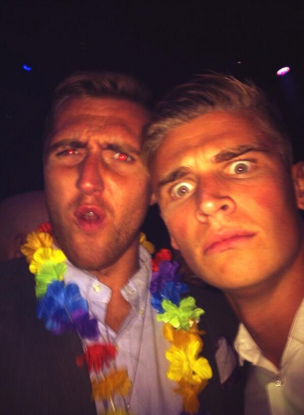 Chris__Adkins's tweet image. Looking forward to the return of @TomAttewell look at the heads on us #inbits