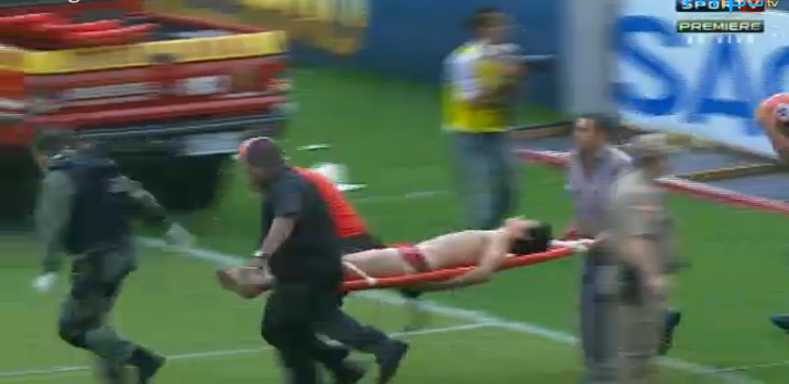  Terrible riots break out at Atletico PR v Vasco on last day of Brazilian Championship