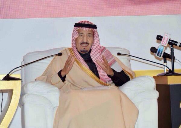 KingSalman's tweet photo. الأمير سلمان يرعى مساء اليوم حفل تكريم الفائزين بجائزة الملك خالد في دورتها لهذا العام. http://t.co/NlOzhup7cP