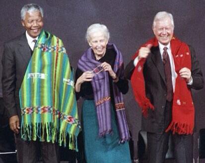 Today in 1991, Nelson Mandela receives an award at the Rothko Chapel from President Carter and Dominique de Menil. <a href="/rothkochapel/">Rothko Chapel</a>