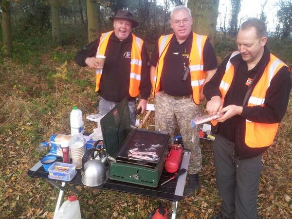 bhclrc's tweet photo. The new competitions team working hard preparing for the first punch hunt http://t.co/KktqXbWike