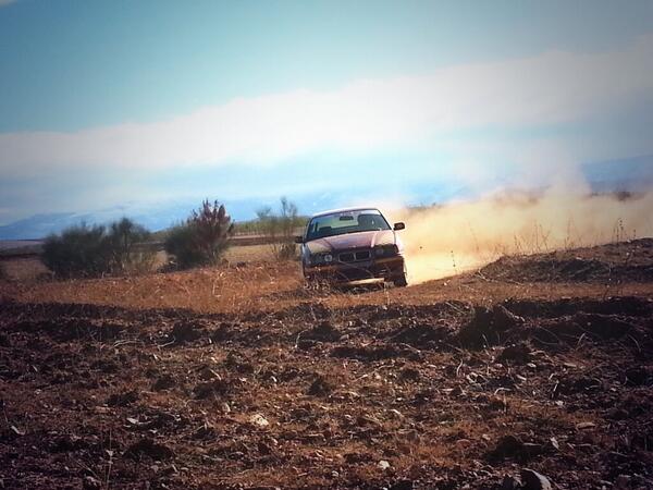 carlosbaza96's tweet photo. Tenemos aqui al próximo Colin Mc'Rae @javi_slracing #granpiloto http://t.co/neP4LBx7DF