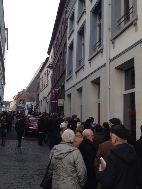 CedricSabato's tweet photo. Un nouveau record d'affluence pour le BAM de Mons ? http://t.co/GJ5KBlZGTS