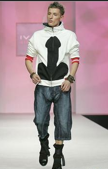 Moda_Chickass's tweet image. Esos chicos que saben ir a la moda... Son la polla..