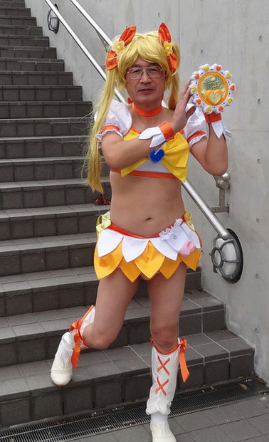 Moda_Chickass's tweet image. ¿Miley?