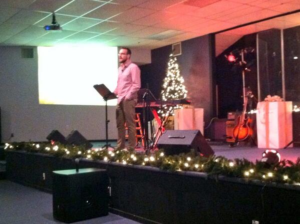 MarkMcGuire6's tweet image. @CromerCory bringing Gods word @PathwayChurchsc #keytocourage #david&amp;amp;goliath