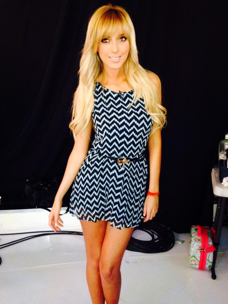 SHANIK ASPE on Twitter "X cierto, foro nuevo, look nuevo! estrenando