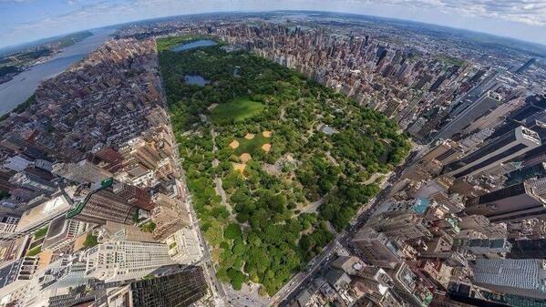 “<a href="/ItsEarthPics/">Earth Pics</a>: Central Park in New York ” <a href="/taliasugarmann/">Talia</a>