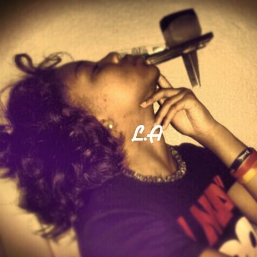 _NikiaRR tweet picture