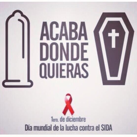 EnfrmraSaturada's tweet photo. Día Mundial de la Lucha Contra el #SIDA La prevención sigue siendo nuestra mejor arma. Protégete. http://t.co/M6xqic3n3x