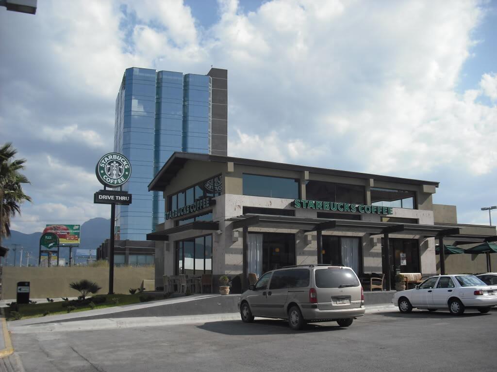 Clasico Saltillo on Twitter: "Cuentan qué el segundó #Starbucks que abrió  en #Saltillo ha sido el único en todo el mundo que ha quebrado. #Mexico  http://t.co/hMacUA7vnu" / Twitter