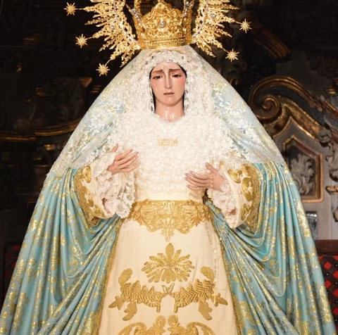 CofradeRonda2's tweet photo. Virgen de los Dolores vestida de Inmaculada. http://t.co/3158gYukOI