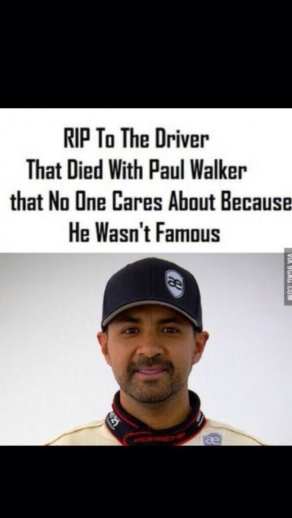 IZGW's tweet photo. RIP naar de chauffeur.. http://t.co/O17sQQG6Ci
