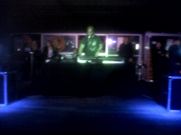 DJ Fresh <a href="/JBayRage/">J-Bay Rage</a>. <a href="/5FM/">5FM</a> <a href="/ShanaisBecker/">Shanais Becker</a> <a href="/Crutch_Kay/">Kayla Niemand ♡</a>. Ripping it up!! #PartyTime