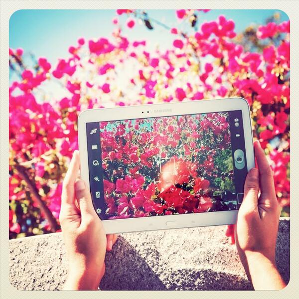 intel's tweet photo. Capture powerful memories. http://t.co/HHC2vBUU3N #InsideTablets http://t.co/dzjtHawV44