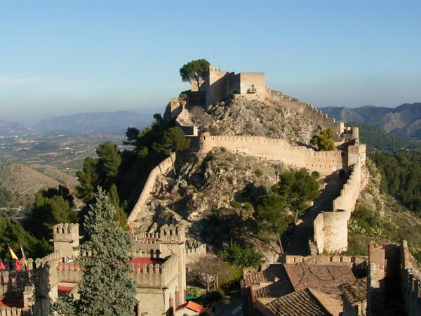 FotosComVal's tweet photo. Castell de Xativa http://t.co/ysQJIIZg02