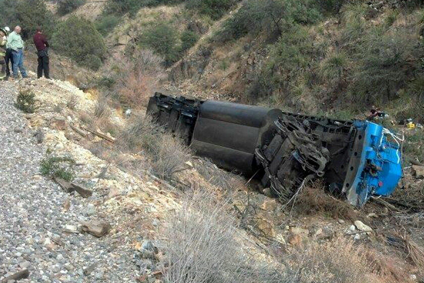 ABC 7 News - WJLA on Twitter: "New Mexico train derailment kills 3