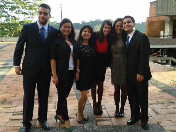 munucba_ucab's tweet photo. MUNUCBA UCAB CARACAS http://t.co/Ad12DRZeiP