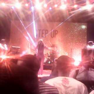 Wandesnow's tweet image. #stepUp2Vip