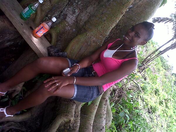 timchela tweet picture