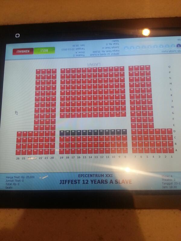 jiffest's tweet photo. Yap! 12 Years A Slave jadi film paling laku &amp; diminati sama semua penikmat #JiFFestIsBack, ada yg nonton ga kemarin? http://t.co/VxKmuIga50