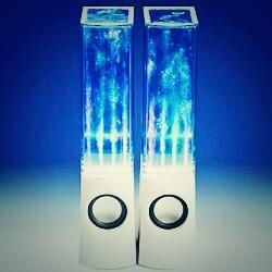 wonkay0's tweet image. Water speaker #awesomespeakers